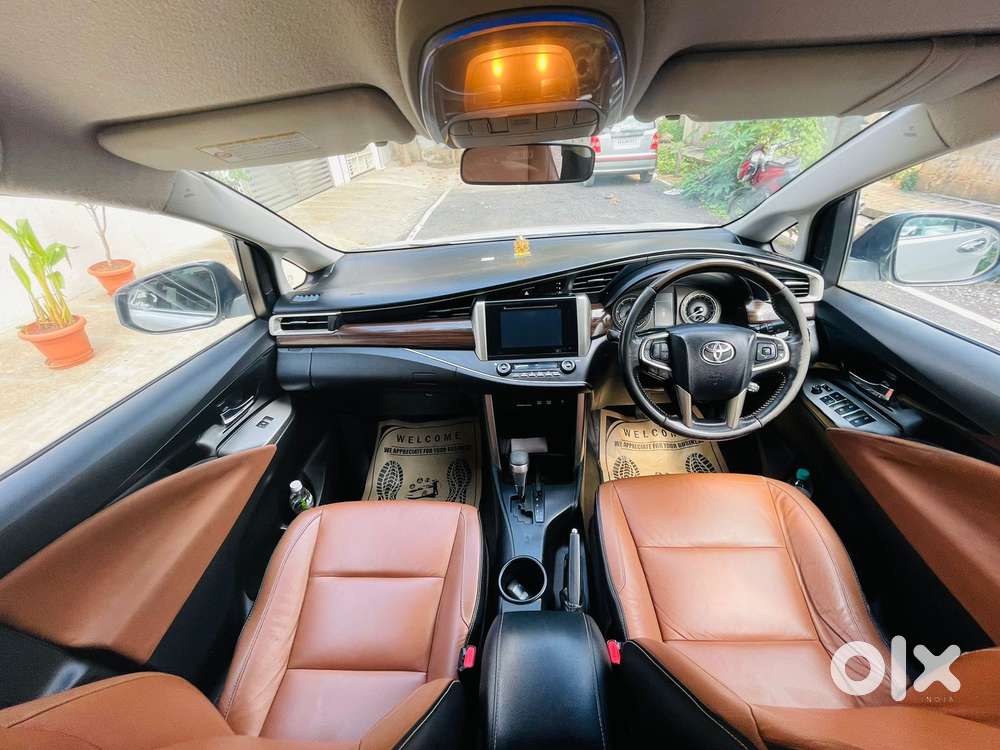 Toyota Innova Crysta 2.8 Z, 2016, Diesel