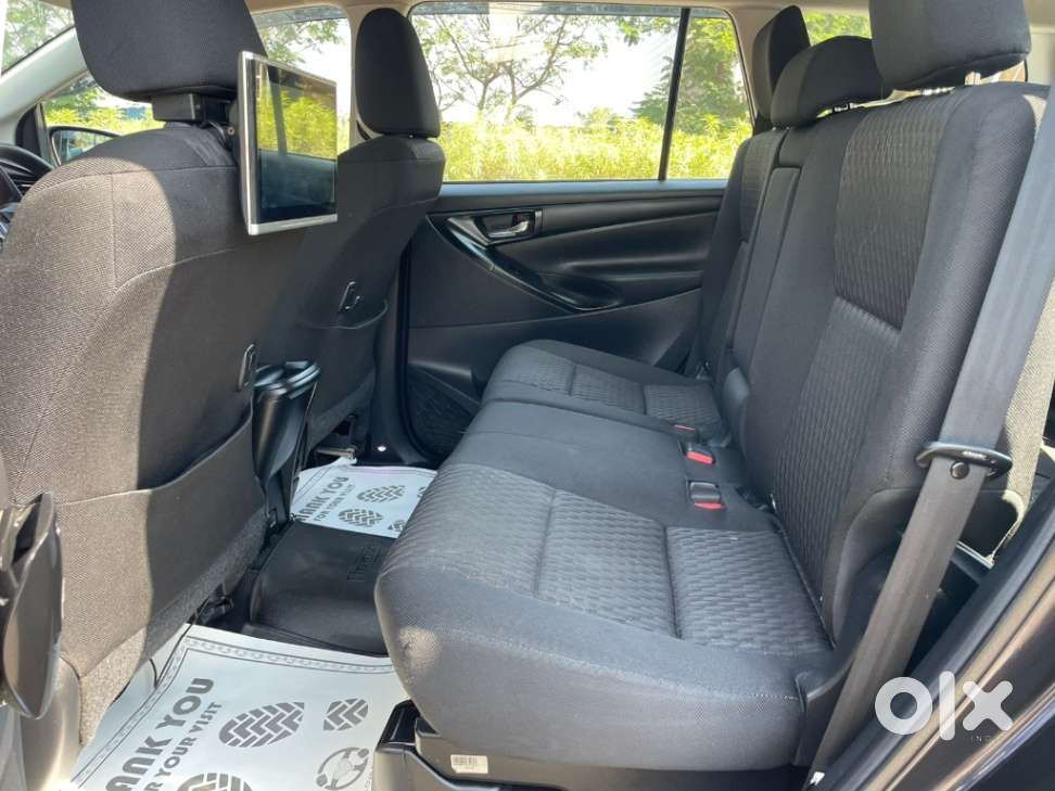 Toyota Innova Crysta [2020-ongoing] 2.4 Gx 8 Str, 2021, Diesel