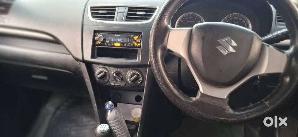 Maruti Suzuki Swift 2011-2014 Vxi, 2012, Petrol