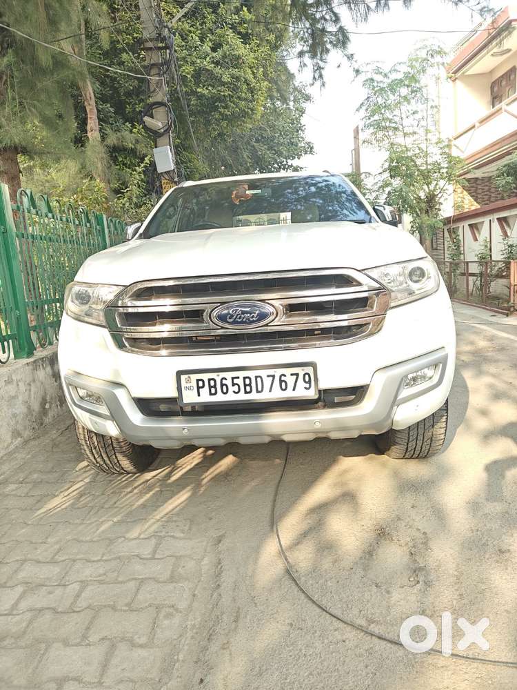 Ford Endeavour Titanium Plus 3.2l Automatic – Pristine Condition!
