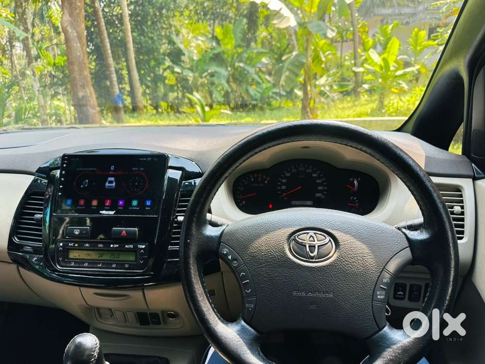 Toyota Innova 2010 Diesel