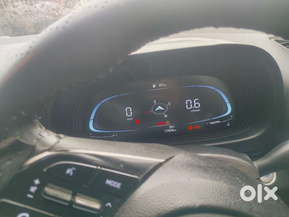Hyundai Venue Sx 2023 Petrol.   22/12/2023 Model
