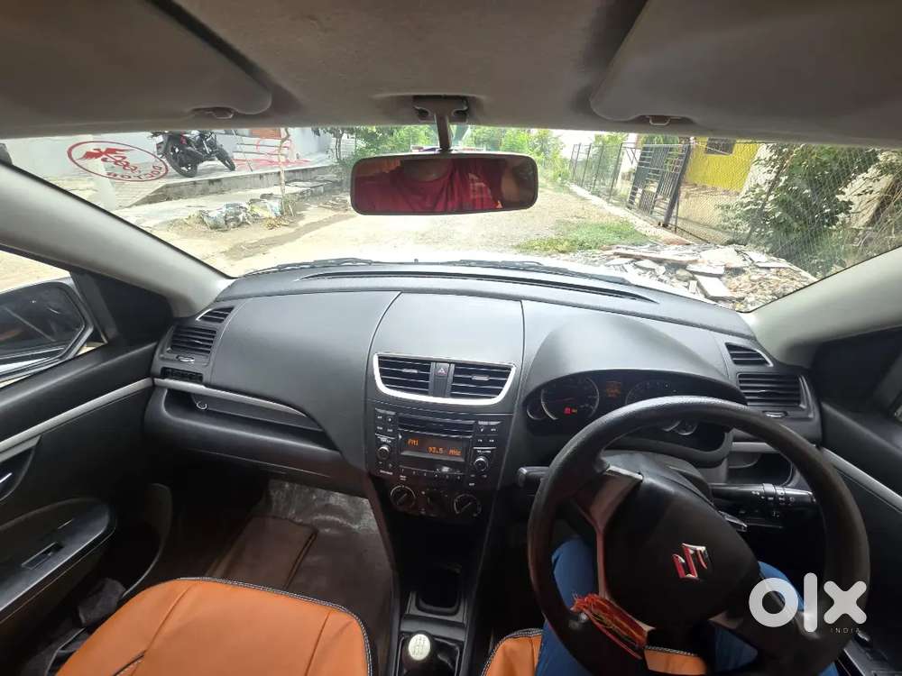 Maruti Suzuki Swift 2016 Petrol 106000 Km Driven