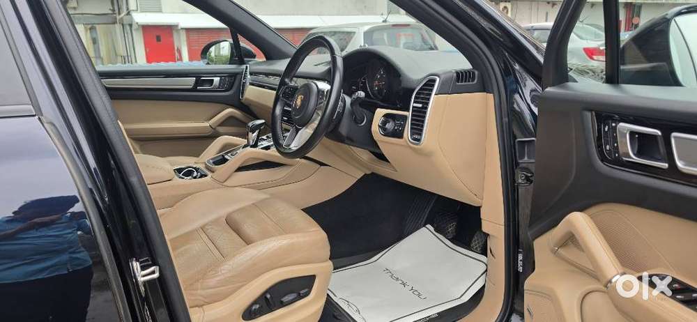 Porsche Cayenne Platinum Edition, 2022, Petrol