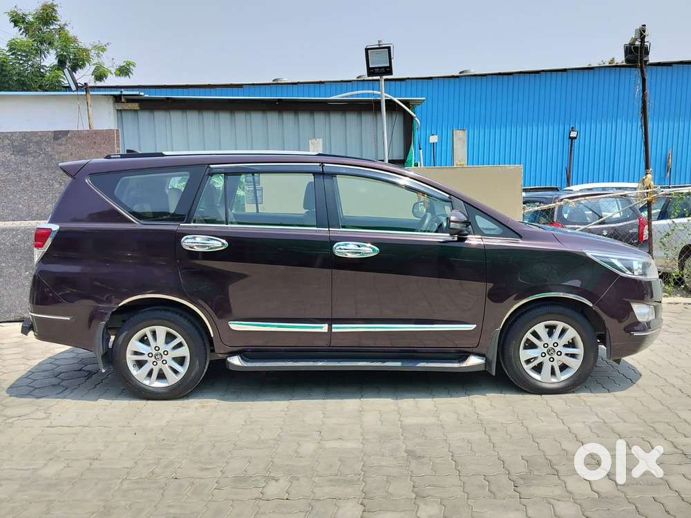 Toyota Innova Crysta 2.4 G Mt, 2017, Diesel