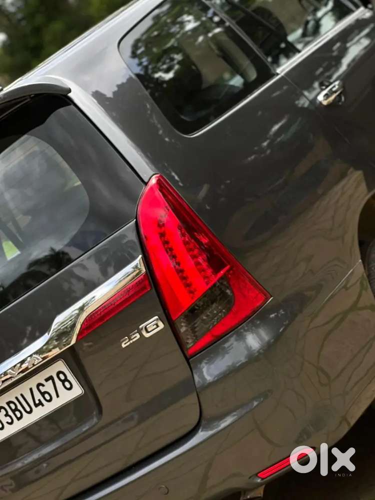 Toyota Innova 2015 Diesel 135000 Km Driven