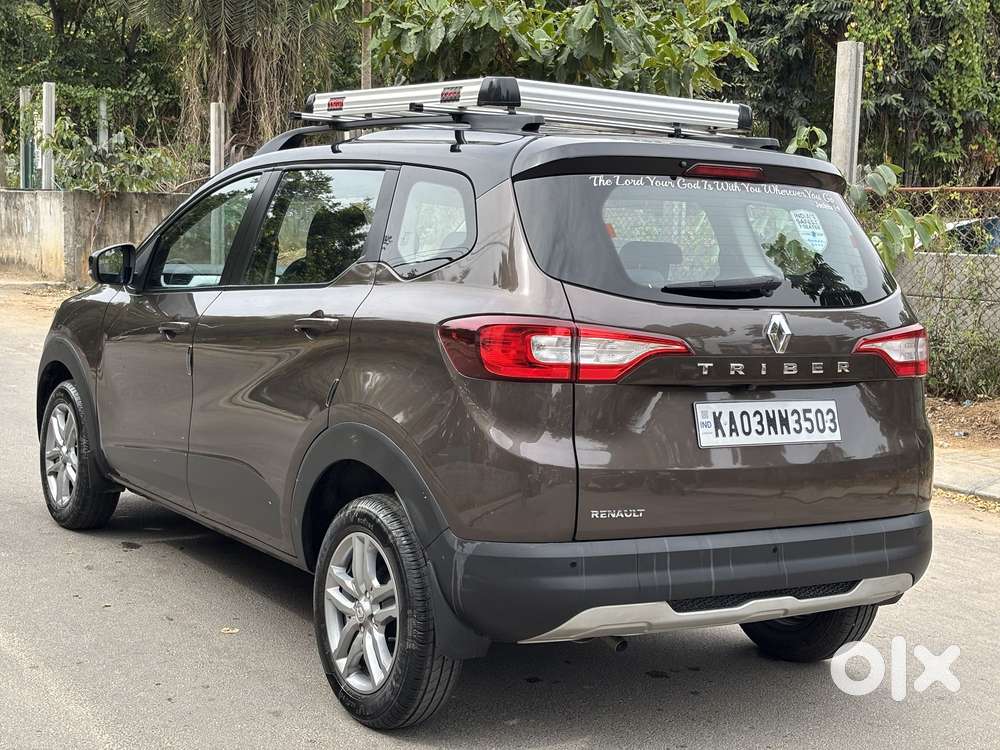 Renault Triber 1.0 Rxz Dual Tone, 2022, Petrol