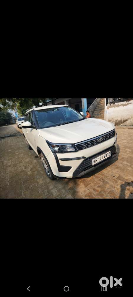 Mahindra Xuv300 Turbosport 2023 Diesel 75000 Km Driven