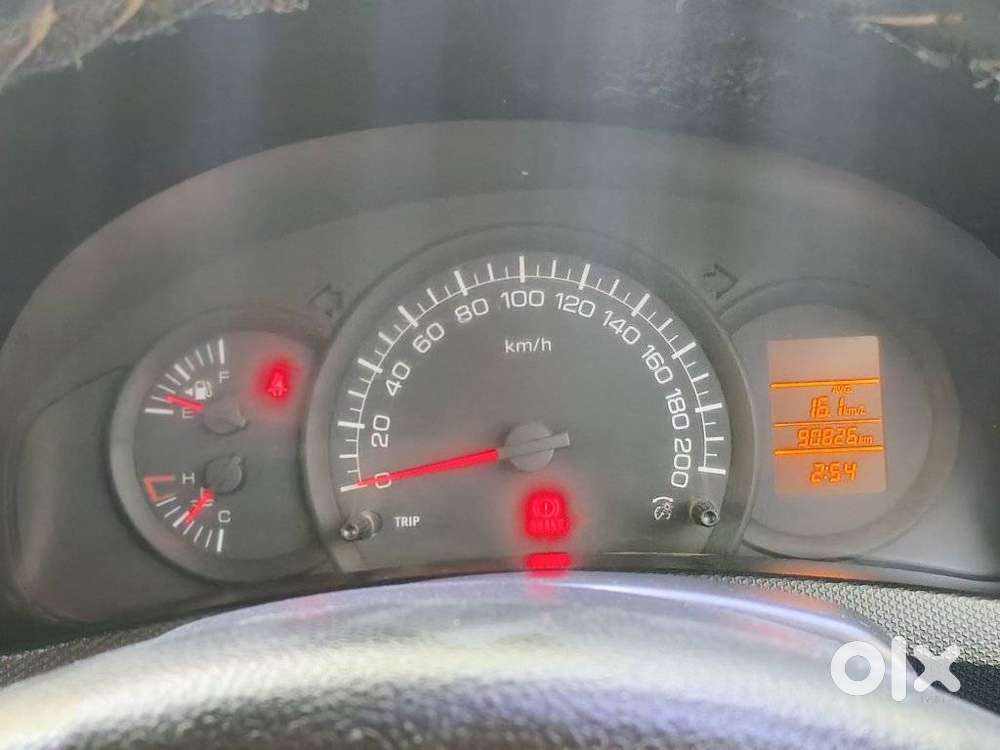Maruti Suzuki Swift Lxi, 2012, Petrol