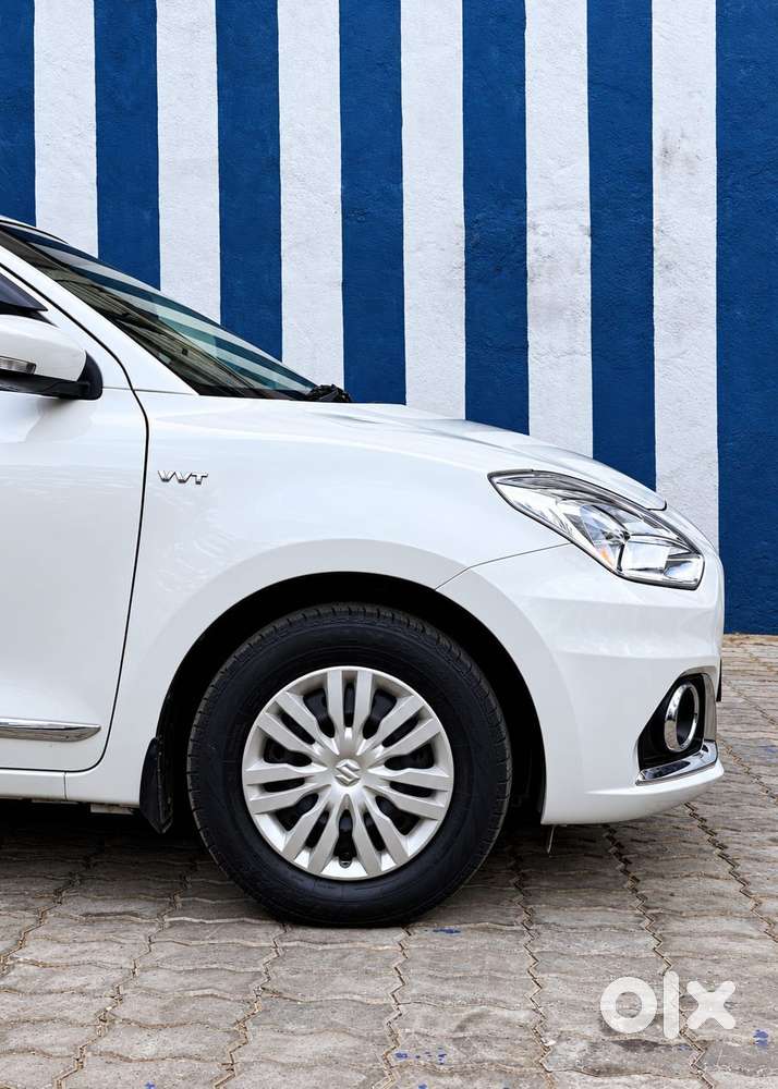 Maruti Suzuki Swift Dzire Vxi(o) Amt, 2022, Petrol