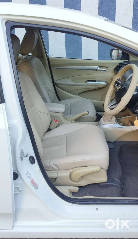 Honda City V Inspire, 2011, Petrol