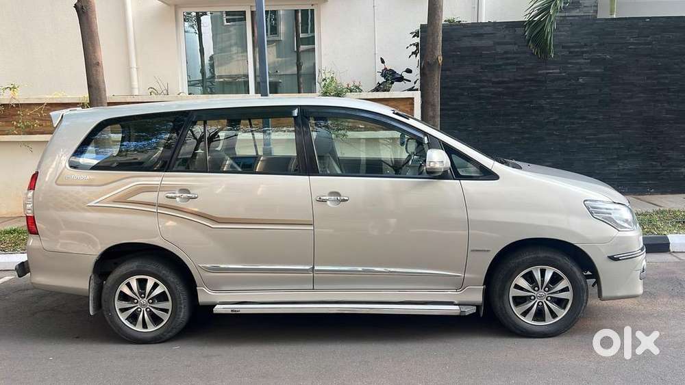 Toyota Innova 2016 Diesel Well Maintained
