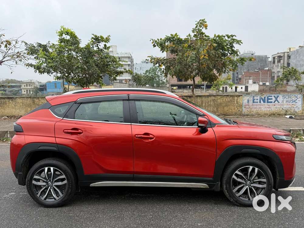 Toyota Urban Cruiser Taisor V 1.0 Petrol At, 2024, Petrol