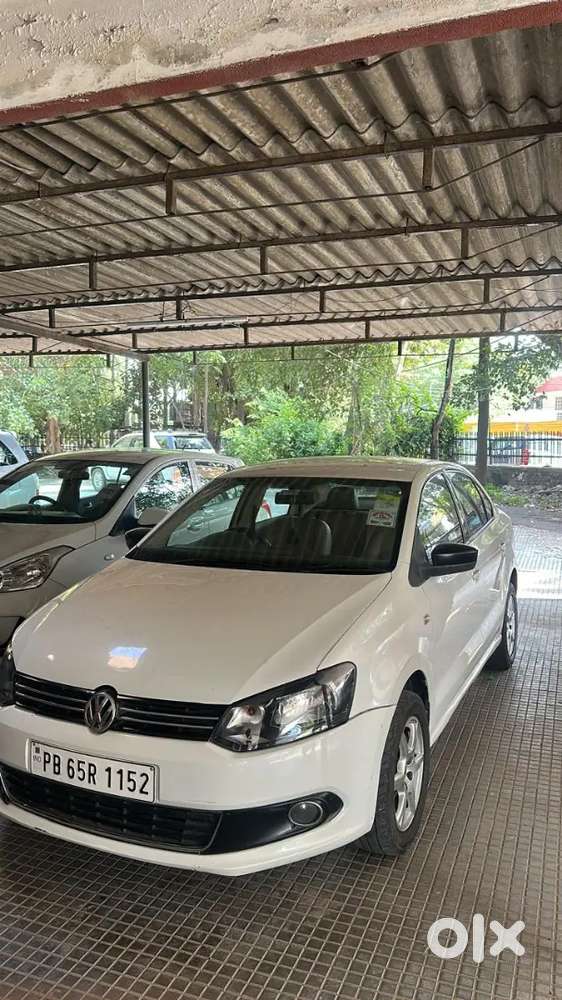 Volkswagen Vento 2012 Petrol Manual Highline