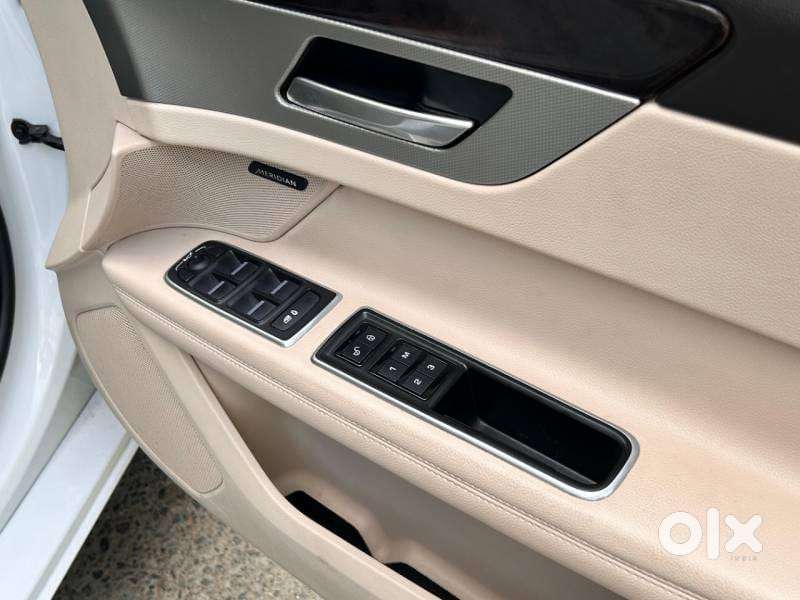 Jaguar Xf 2.0 Petrol Prestige, 2021, Petrol