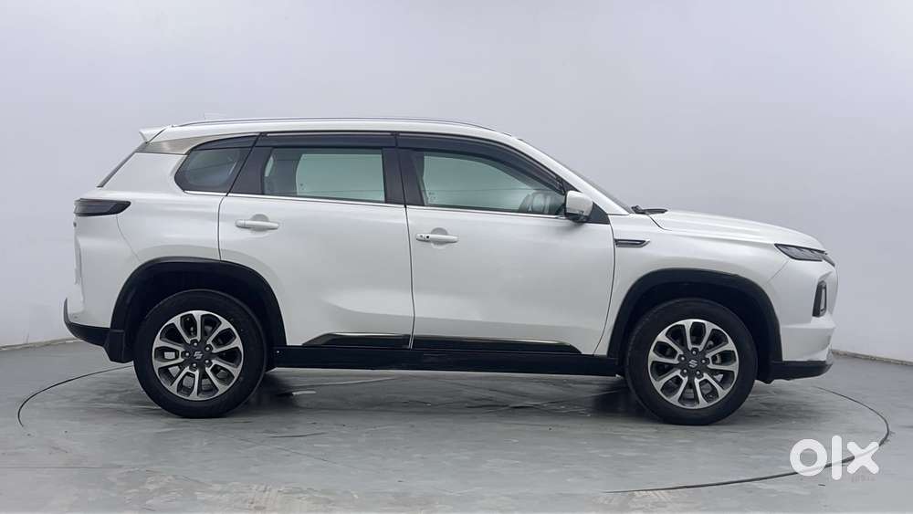 Maruti Suzuki Grand Vitara 1.5 Alpha Plus Intelligent Hybrid Ecvt, 2..