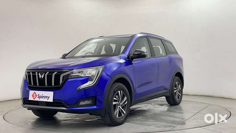Mahindra Xuv700 2.0 Ax 5 Petrol Mt Str, 2022, Petrol