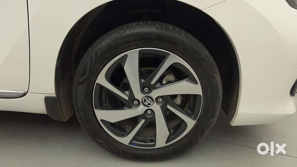 Toyota Glanza 1.2 V, 2024, Petrol