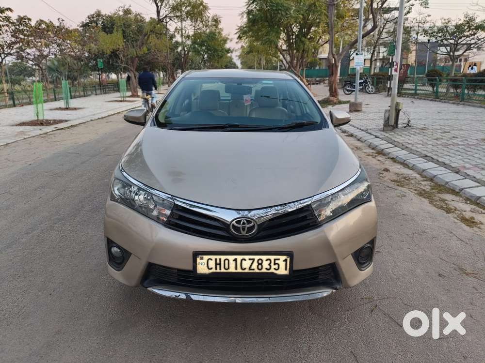 Toyota Corolla Altis 1.8 J, 2015, Diesel