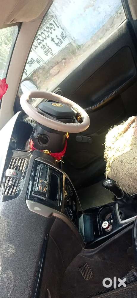 Tata Bolt 2016