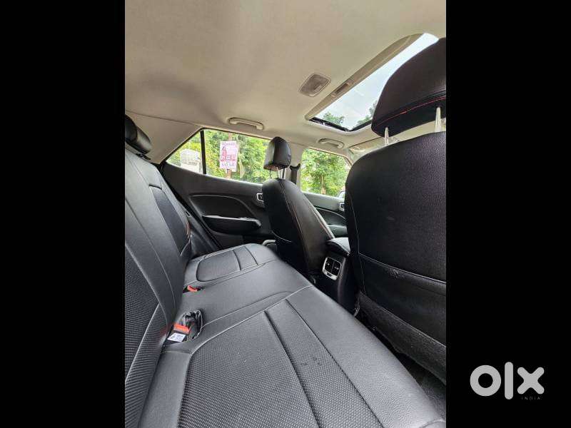 Hyundai Venue Sx Mt, 2022, Diesel