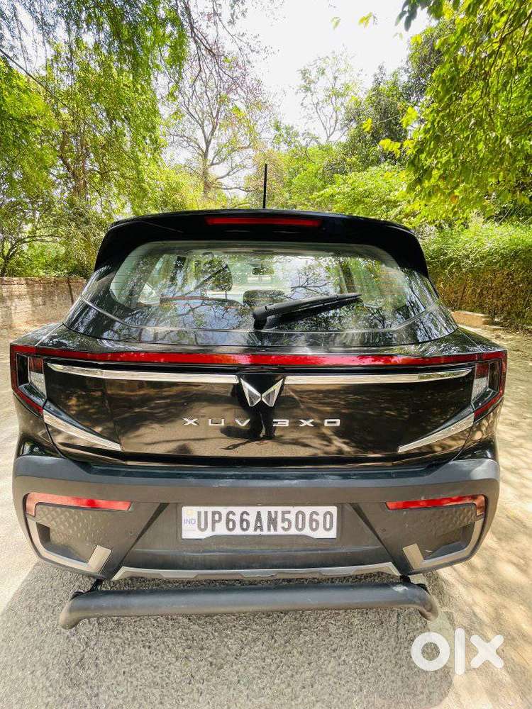 Mahindra Xuv 3xo Ax5 Ds Mt, 2026, Diesel