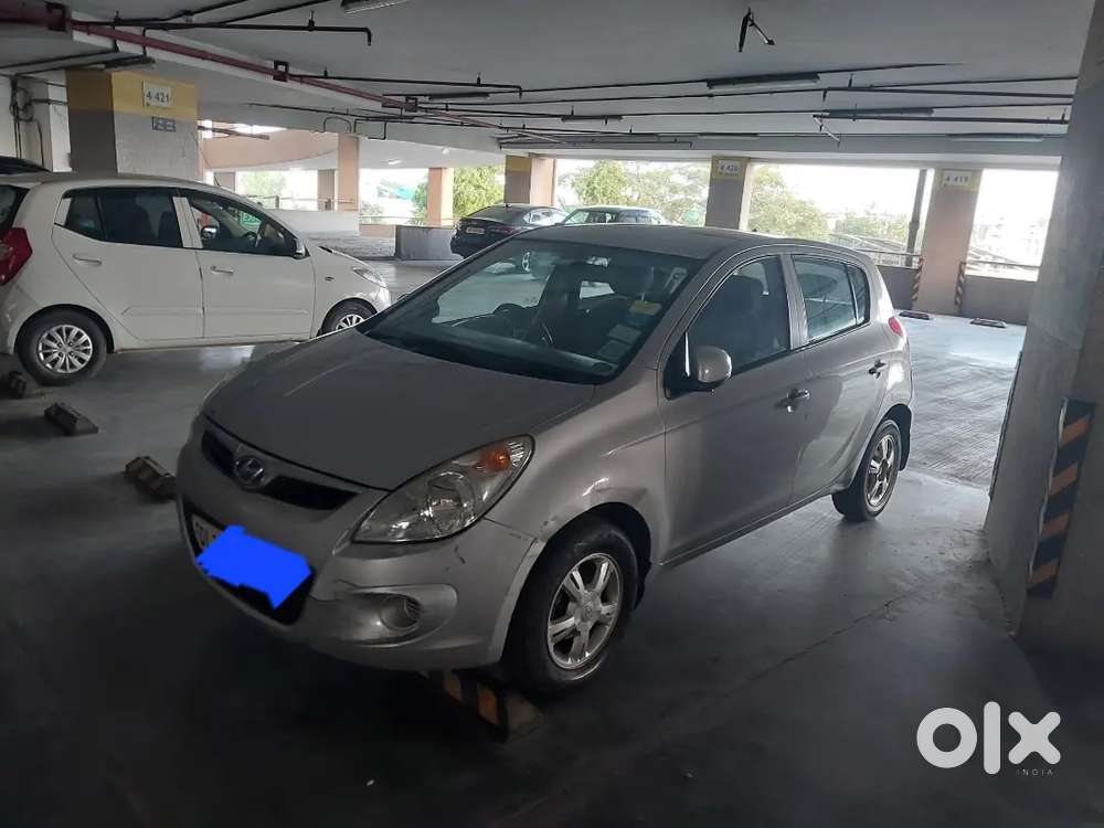 Hyundai I20 Sportz 2011 .september Delhi Number ,insurance  Pollution