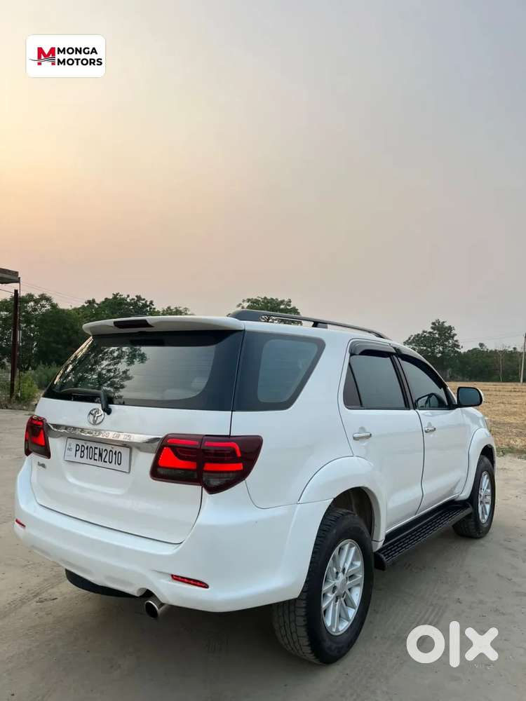 Toyota Fortuner, 2014, Diesel