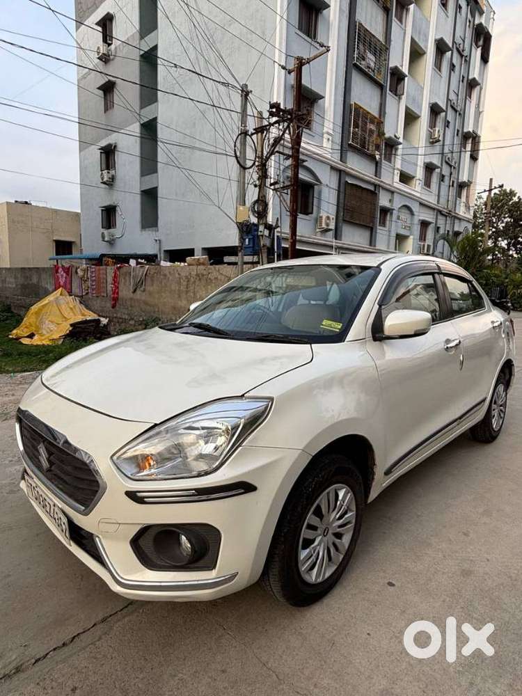 Maruti Suzuki Swift Dzire 1.3 Vxi, 2020, Petrol