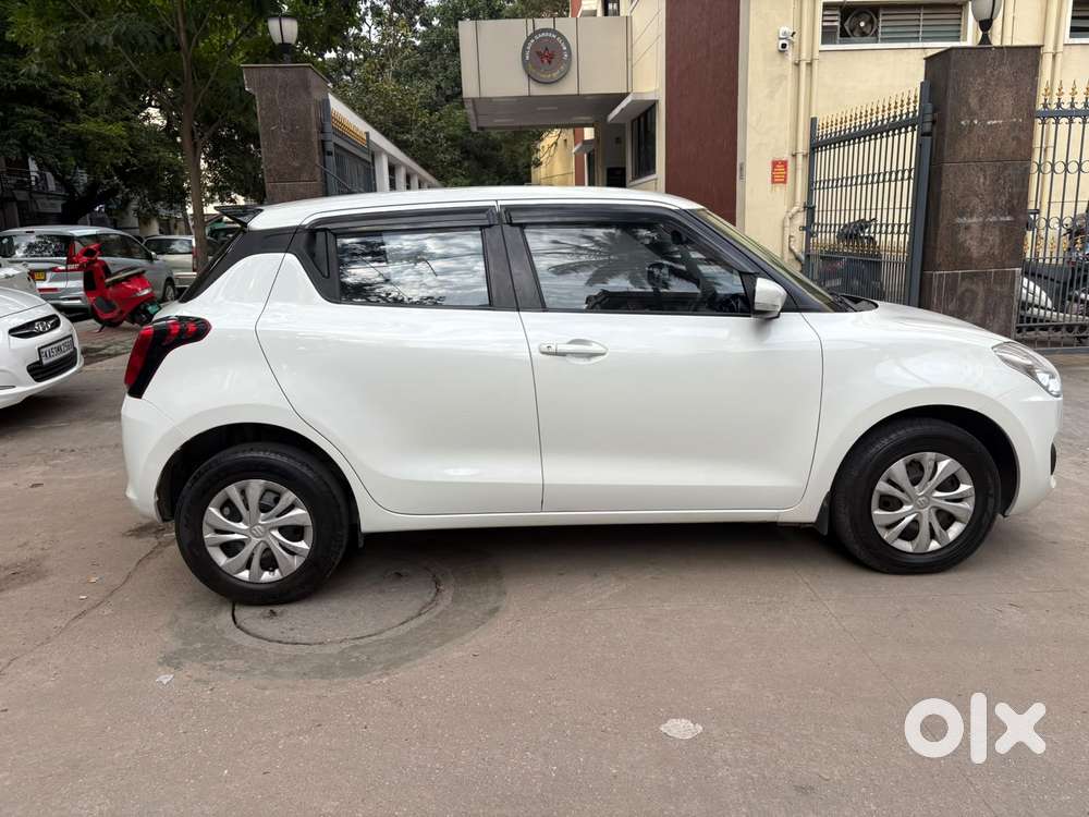 Maruti Suzuki Swift 1.2 Vxi (o), 2023, Petrol