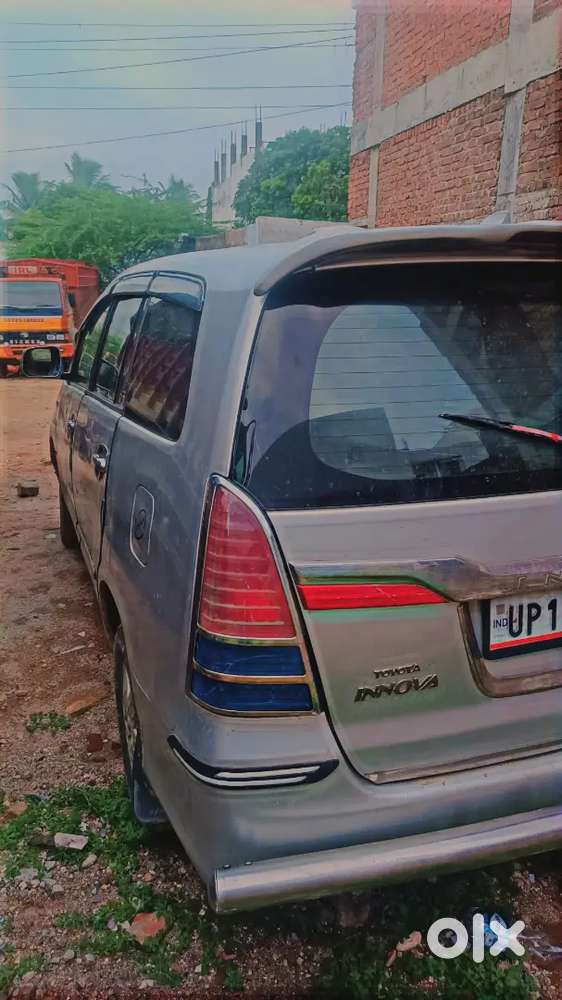 Toyota Innova 2.0 G1 2010
