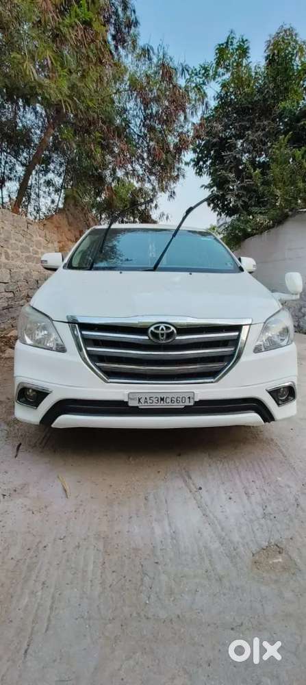 Innova White Colour