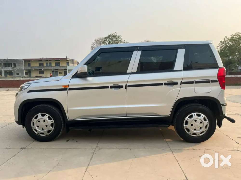 Car Mahindra Car
