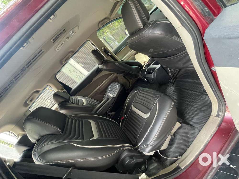 Mahindra Marazzo, 2020, Diesel