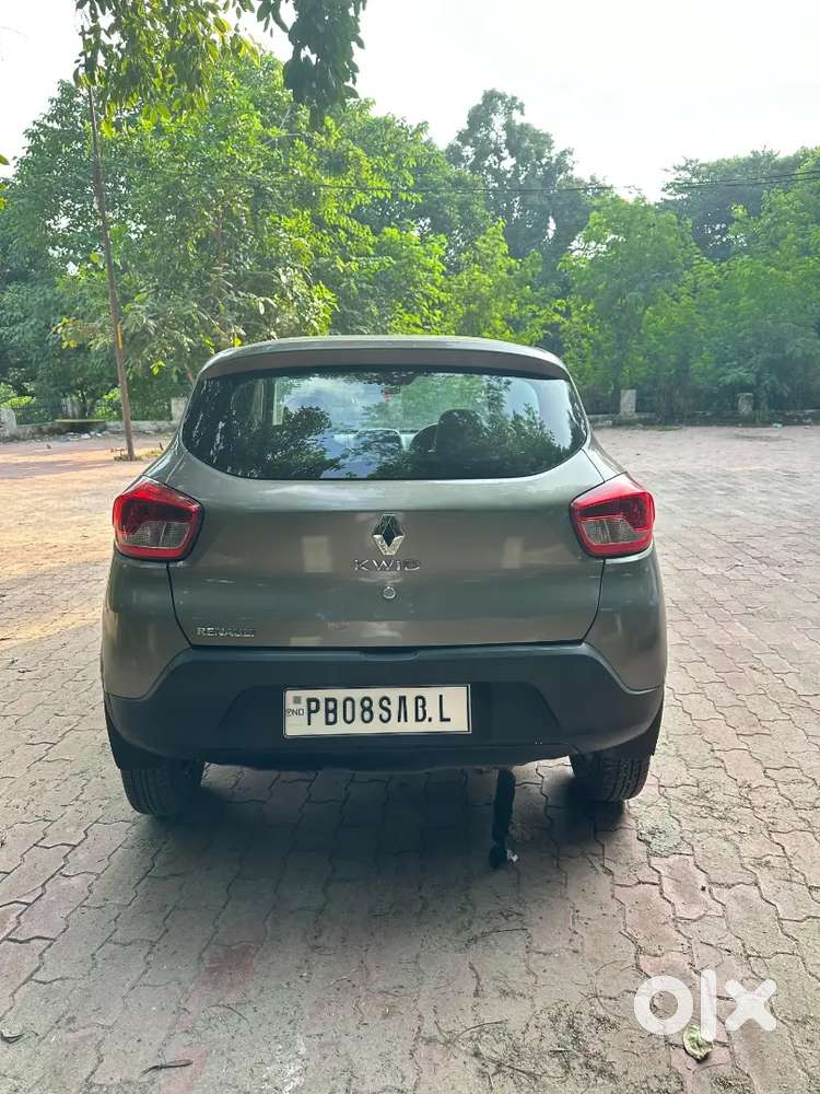 Renault Kwid 2017 Rxt(o) Manual Genuine 30,000 Kms Driven