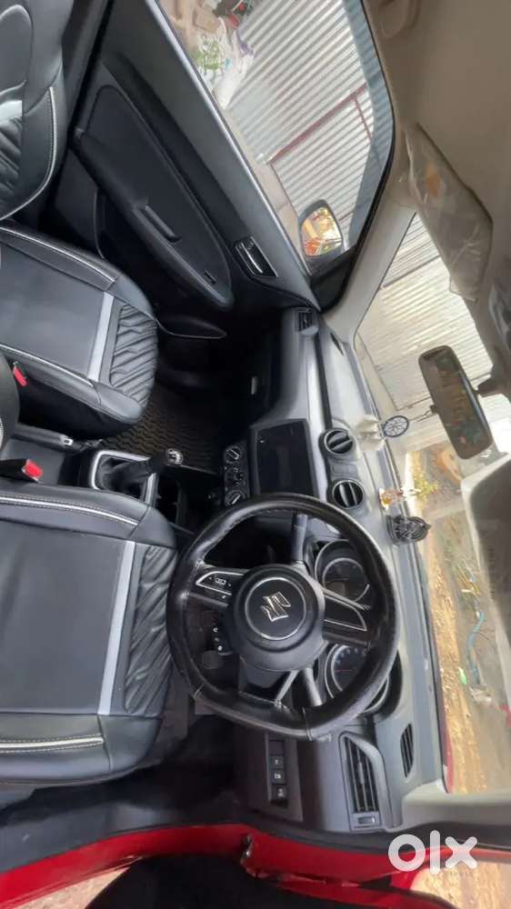 Maruti Suzuki Swift 2024 Petrol 33000 Km Driven