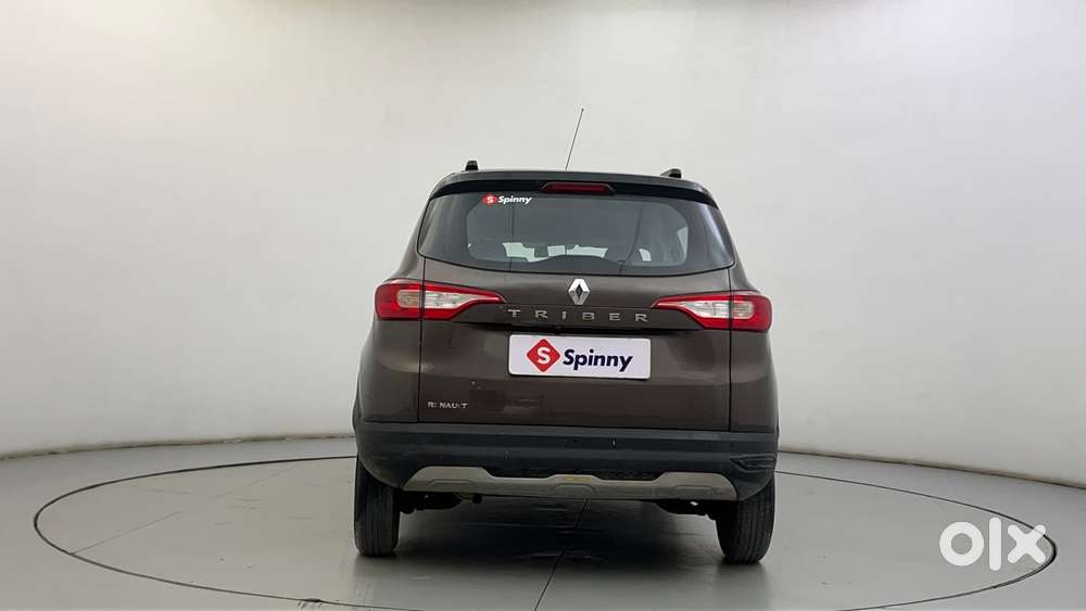 Renault Triber Rxz, 2022, Petrol