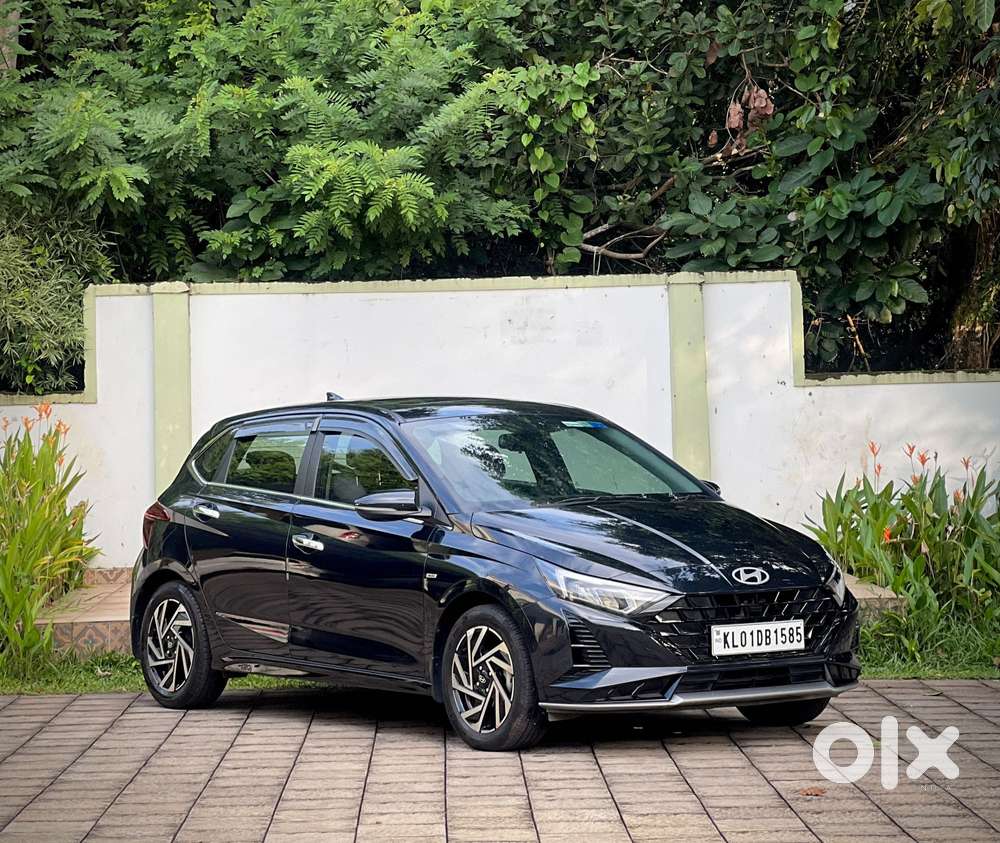 Hyundai I20 Asta (o) 1.2 Ivt, 2024, Petrol