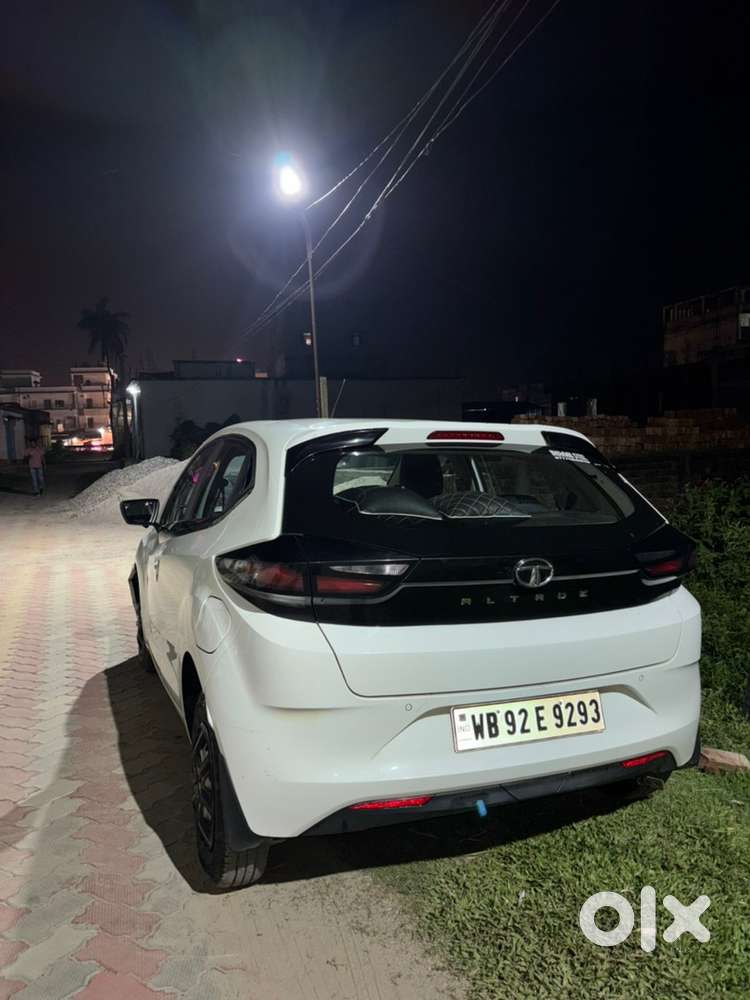 Tata Altroz Petrol 2020 Year