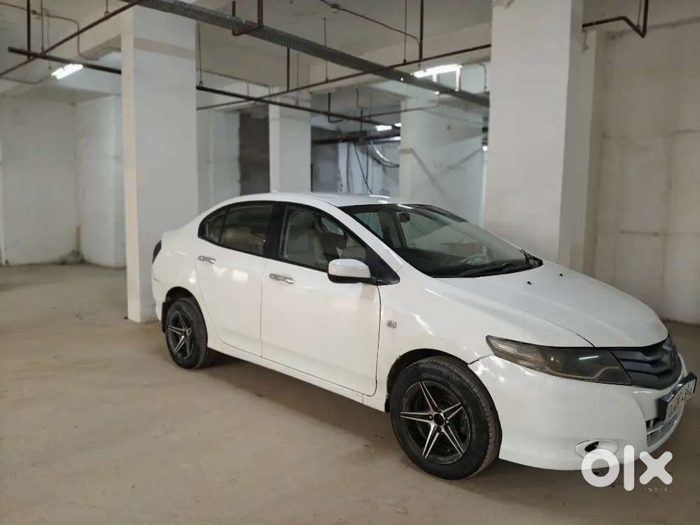 Honda City 2010 Cng & Hybrids Well Maintained