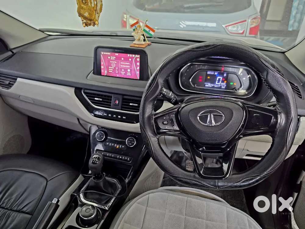 Tata Nexon 2023 Petrol Manual
