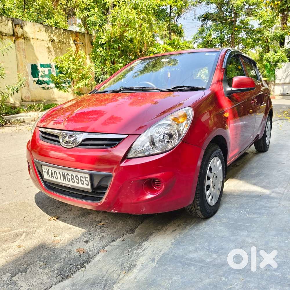 Hyundai I20 Magna 1.2 Mt, 2011, Petrol