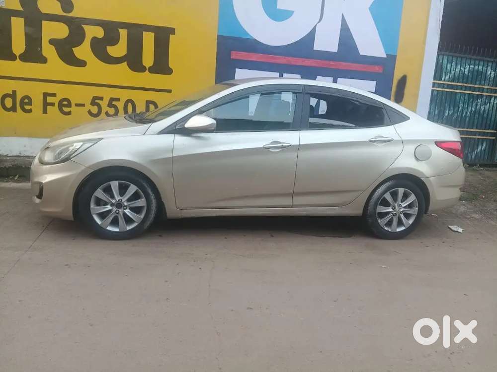 Hyundai Verna Petrol 2011