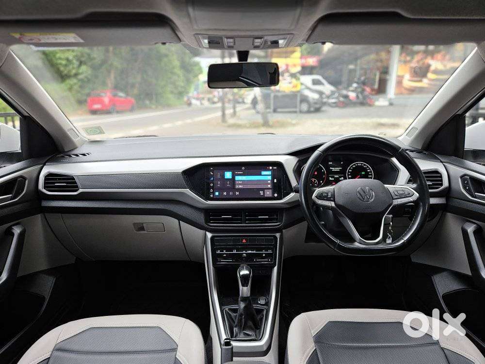 Volkswagen Taigun 1.0 Tsi Highline At, 2021, Petrol