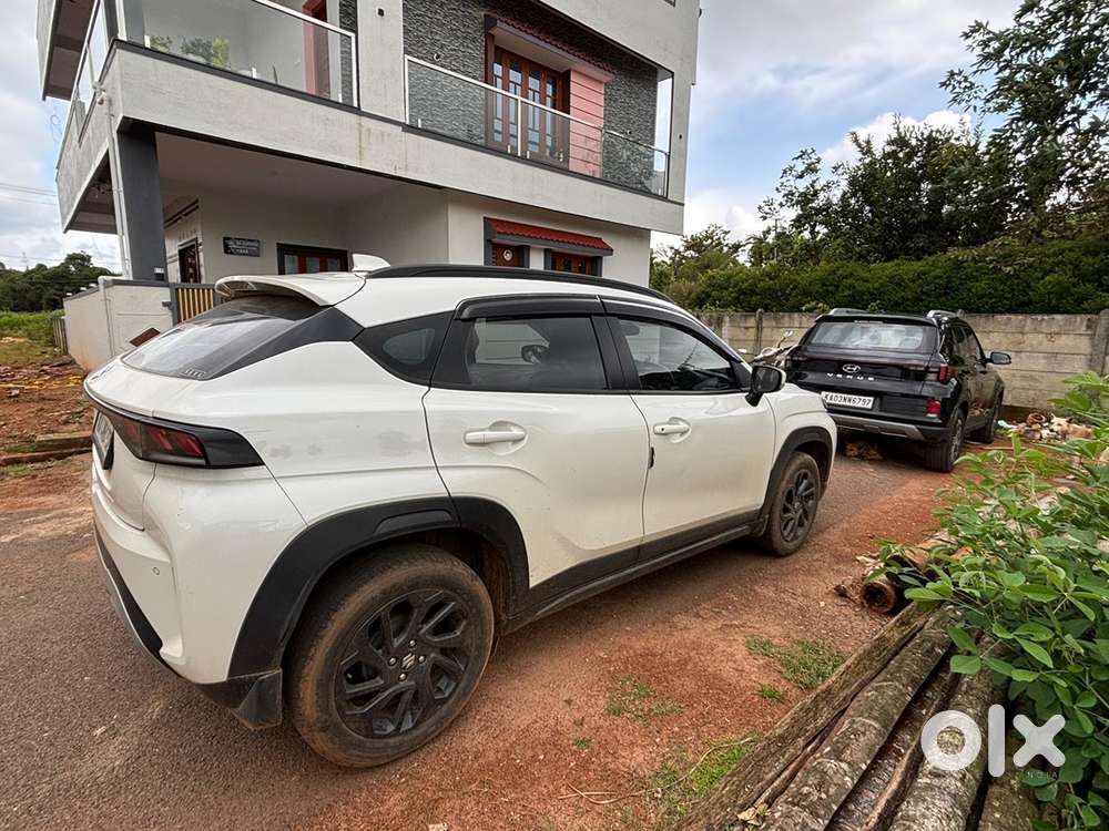 Maruti Suzuki Fronx Petrol 2023