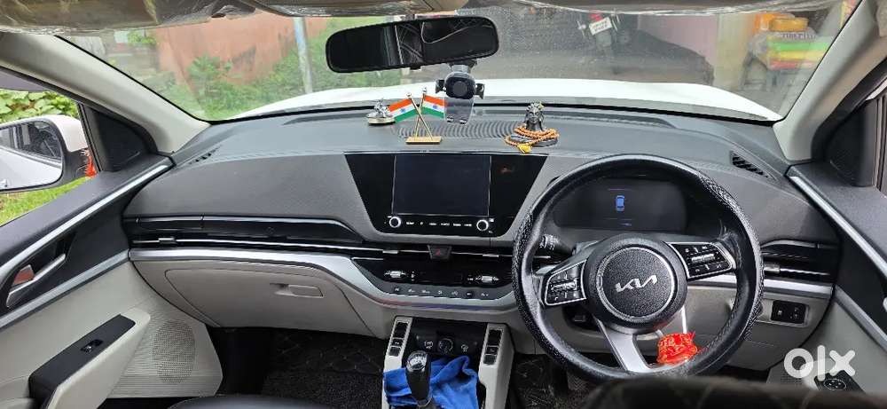 Kia Carens Prestige Plus 2022 November