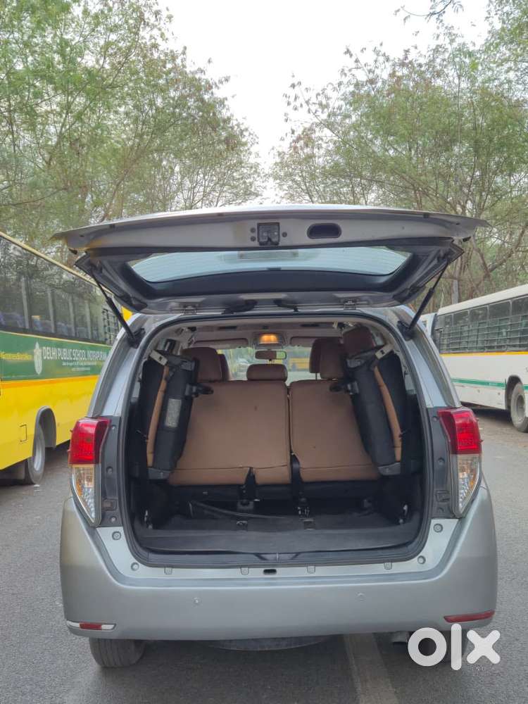 Toyota Innova Crysta 2.7 Vx Mt, 2017, Diesel