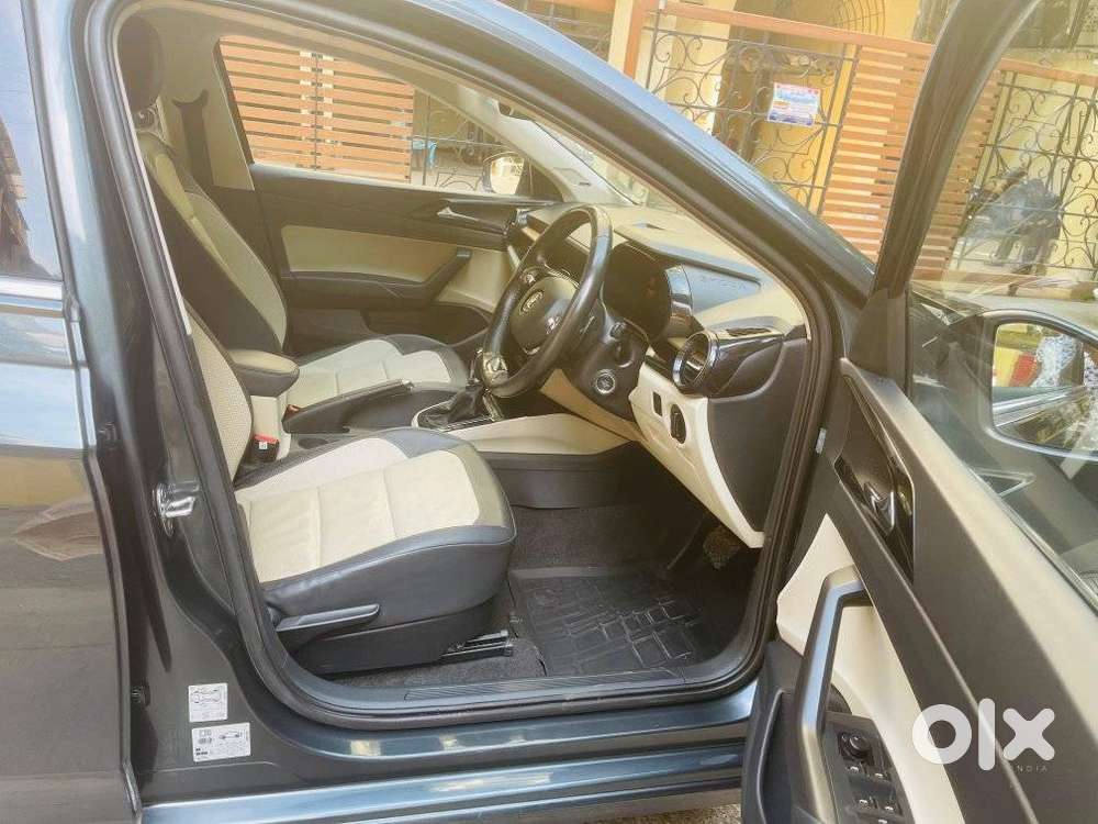 Skoda Slavia 1.5 Tsi Style, 2022, Petrol