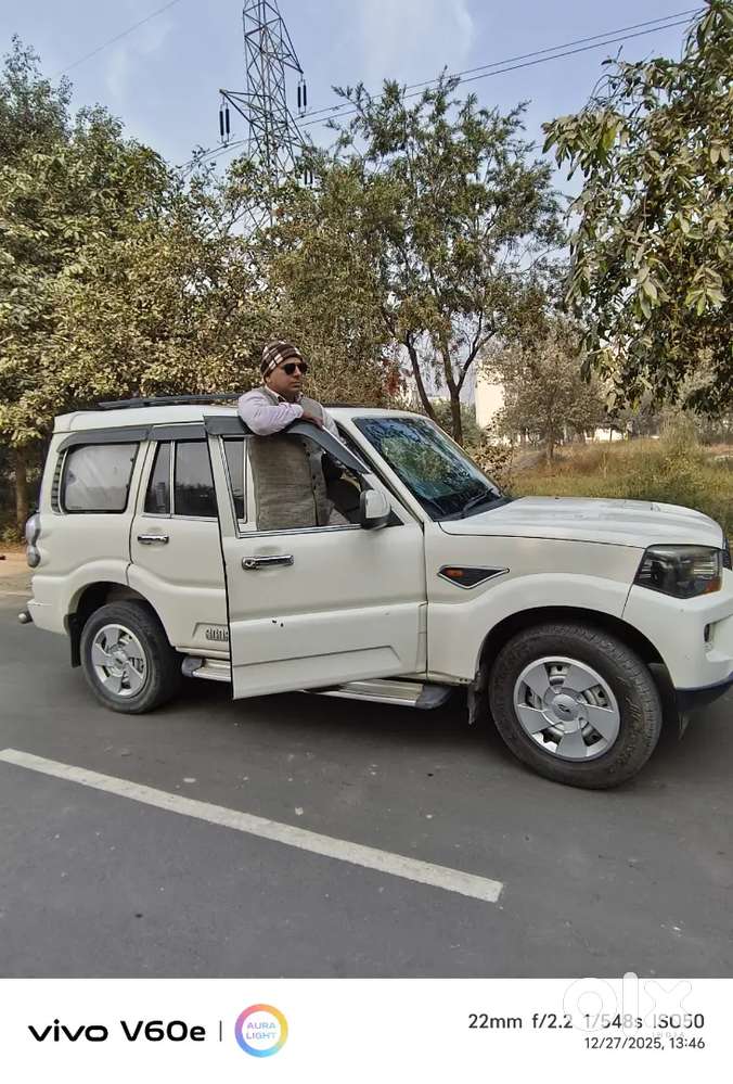 Mahindra Scorpio S4