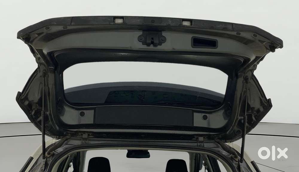 Tata Nexon Creative Plus 1.2 Revotron Petrol 6 Mt, 2023, Petrol